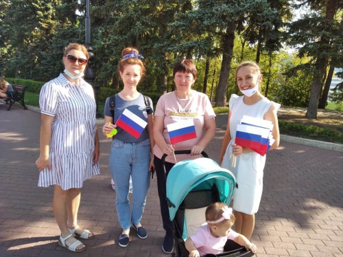 В преддверии Дня государственного флага России