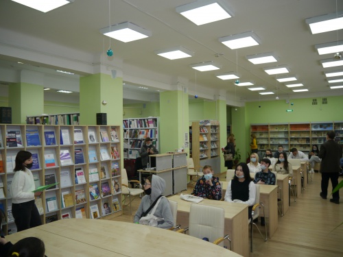 Национальную библиотеку посещают школьники со всех уголков республики
